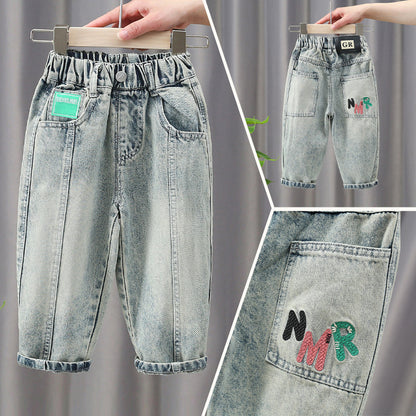 Jeans "Light Blue" con Ricami NMR e Struttura Soft-Comfort