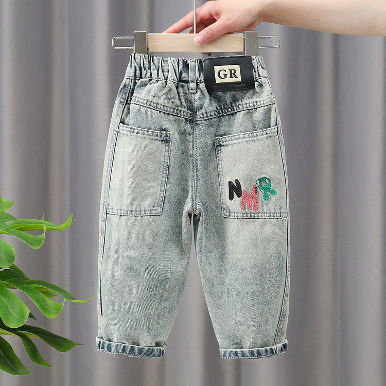 Jeans "Light Blue" con Ricami NMR e Struttura Soft-Comfort