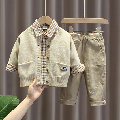 Completo Tre Pezzi in Cotton-Blend con Trattamento Enzyme-Wash