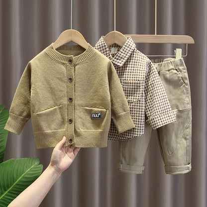 Completo Tre Pezzi in Cotton-Blend con Trattamento Enzyme-Wash