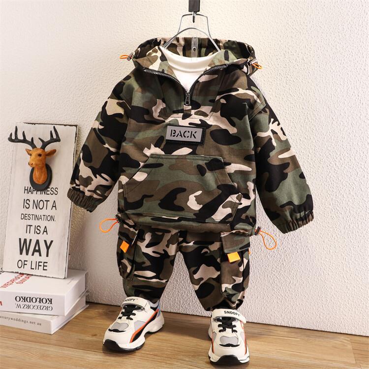 Set Coordinato in Cotone "Military-Green" con Cappuccio Integrato