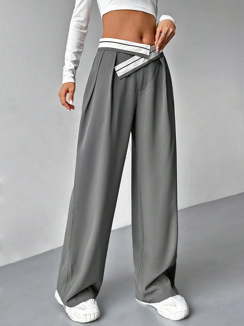 Pantaloni Dritti a Contrasto con Taglio Sartoriale e Dettagli Splicing