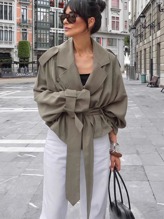 Trench Coat Leggero con Maniche Raglan e Cintura in Vita