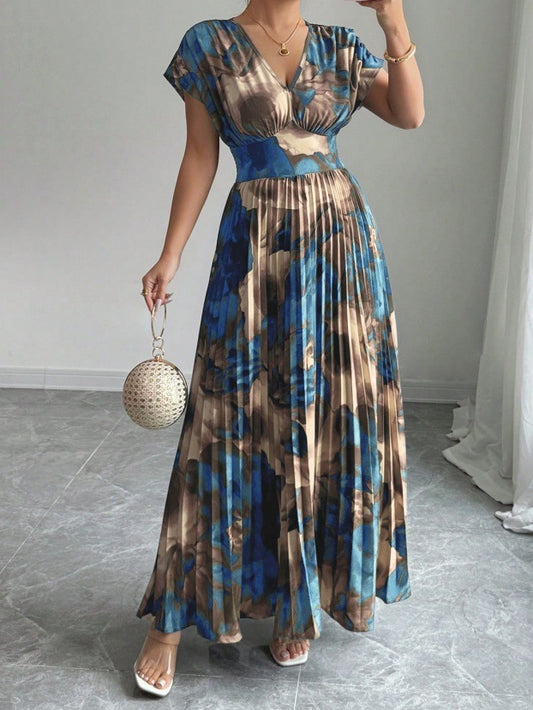 Abito Lungo Plissé con Stampa Floreale "Painted" e Silhouette a Vita Alta