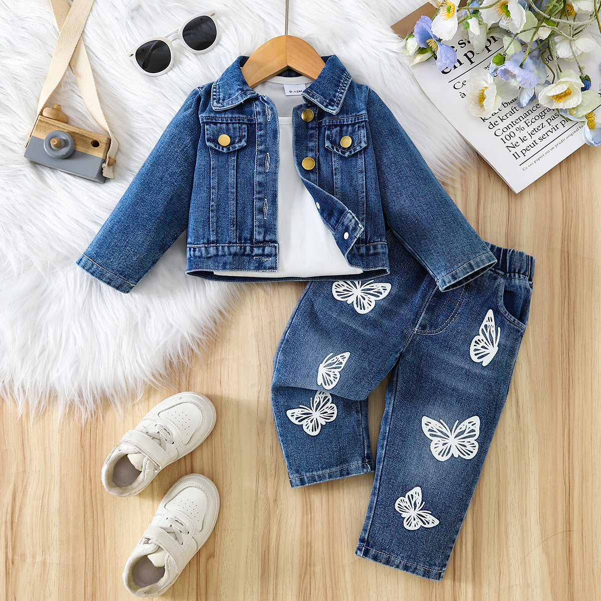 Set Tre Pezzi in Cotone Premium con Cardigan Monopetto e Pantaloni Coordinati