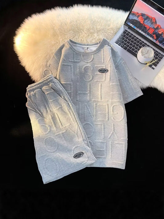 Completo Sportivo Due Pezzi con T-Shirt Girocollo e Shorts Coordinati