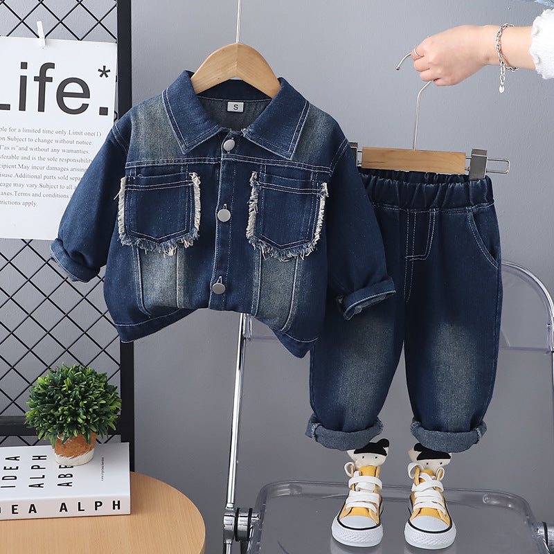 Completo Sartoriale in Tessuto Cowboy con Giacca Monopetto e Pantaloni Coordinati