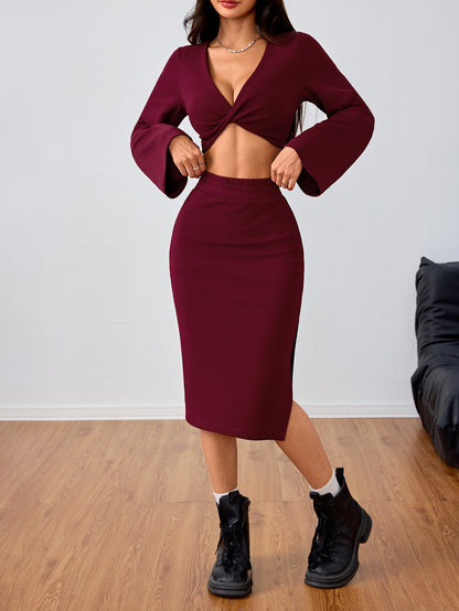 Coordinato Crop Top a Maniche Lunghe e Gonna Midi con Design "Collage/Splicing"