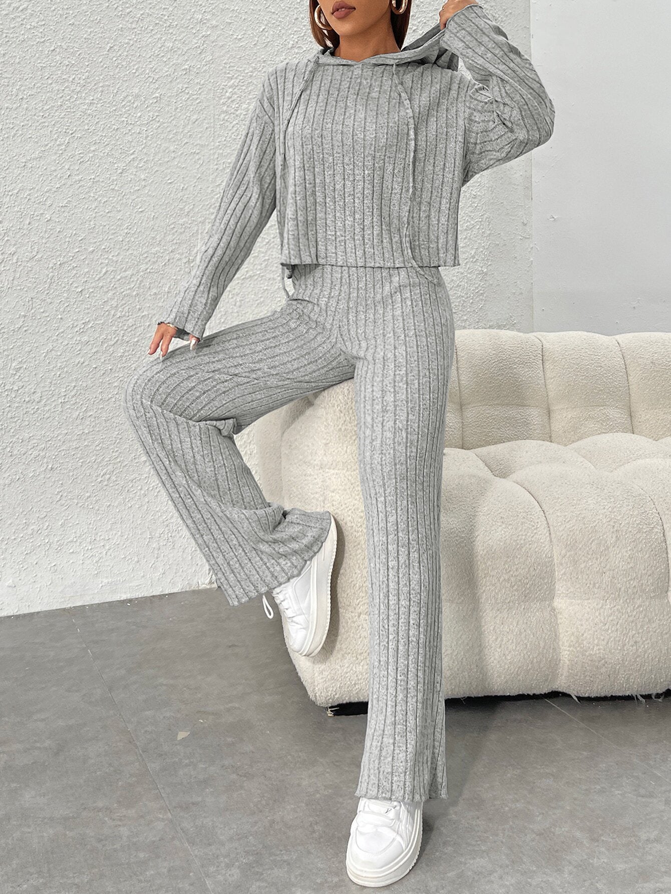 Coordinato Leisure con Sweatshirt Hooded e Trousers in Tech-Fabric