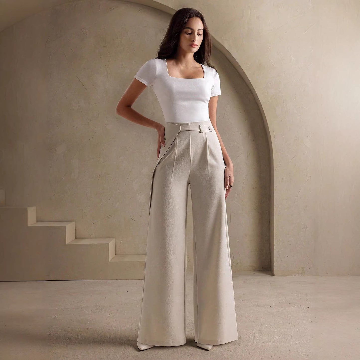 Pantaloni Wide-Leg "Fake Two Pieces" con Dettagli 3D e Taglio High-Waisted