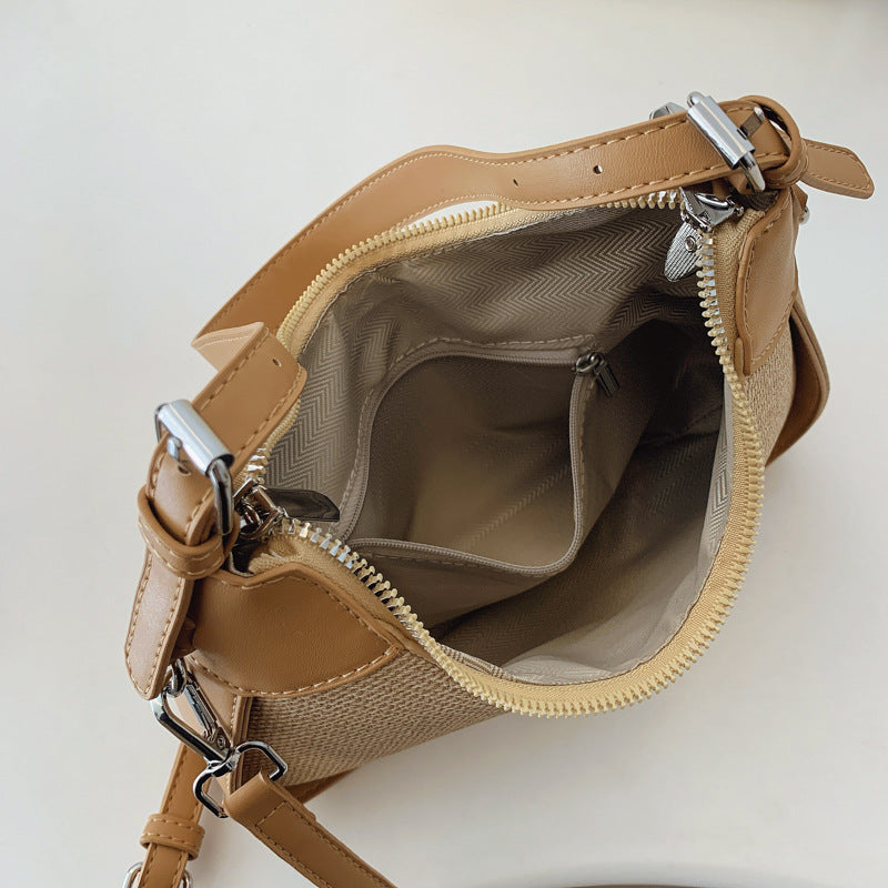 Armpit Bag "Dumpling Shape" con Doppia Tracolla e Scomparto Interno Laminato