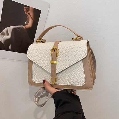 Shoulder Bag "Street Trend" Horizontal Square con Chiusura a Patta e Dettagli Splicing