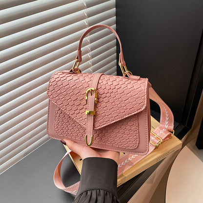 Shoulder Bag "Street Trend" Horizontal Square con Chiusura a Patta e Dettagli Splicing