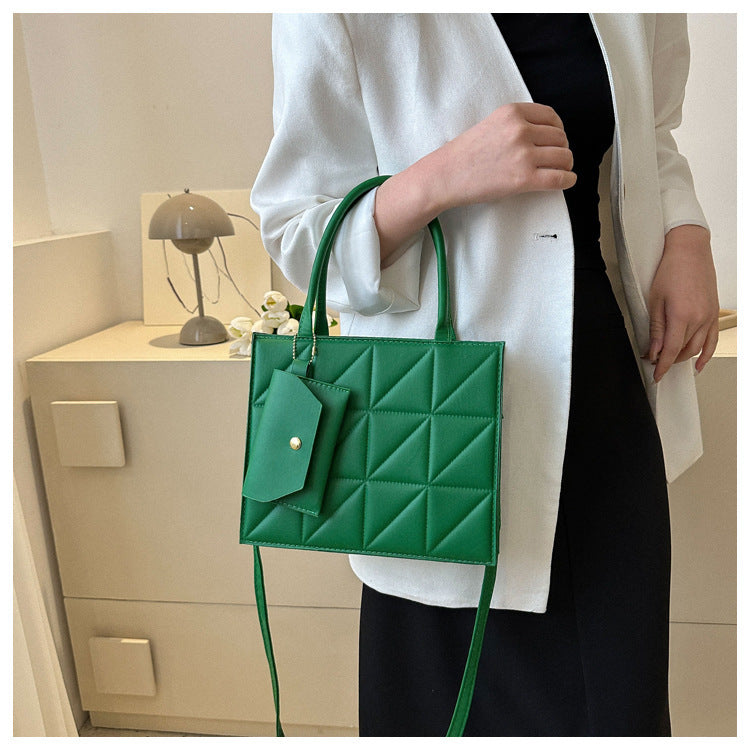 Borsa "Street Fashion" Plaid Square con Sistema a Tre Tracolle e Tasca 3D