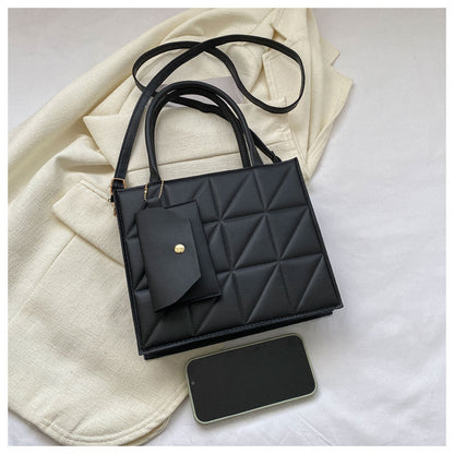 Borsa "Street Fashion" Plaid Square con Sistema a Tre Tracolle e Tasca 3D