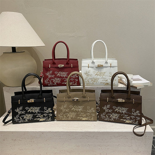 Shoulder Handbag "Literary Style" Horizontal Square con Tasca 3D e Finiture Stitching