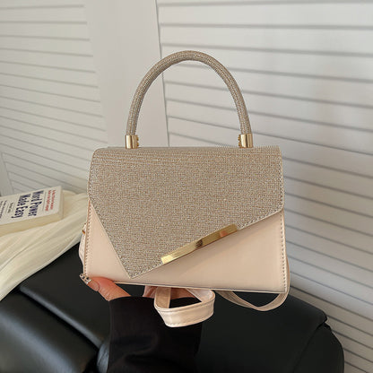 Borsa "Street Fashion" Horizontal Square Metal & Matt con Chiusura a Patta