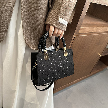 Borsa "Urban Simplicity" Horizontal Square con Chiusura Safe-Zip e Finiture Stitching