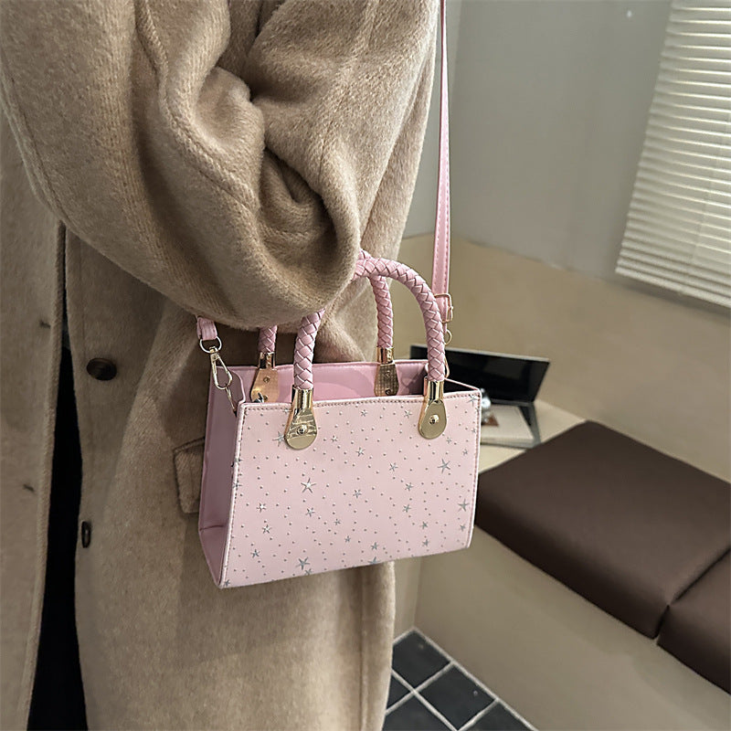 Borsa "Urban Simplicity" Horizontal Square con Chiusura Safe-Zip e Finiture Stitching