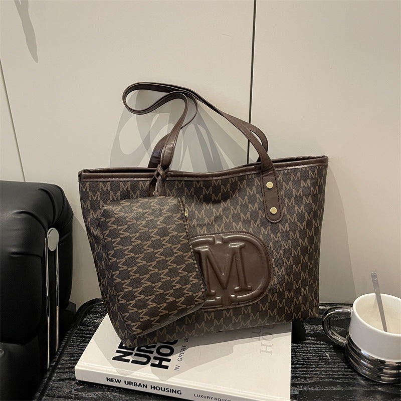 Tote Bag "Street Fashion" Horizontal Square con Dettagli Splicing e Chiusura Safe-Zip