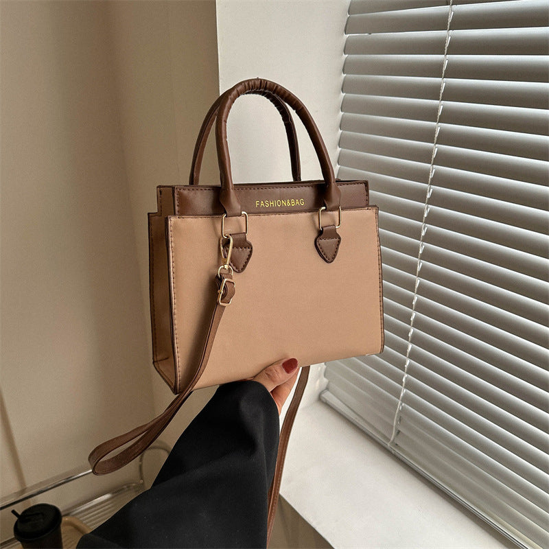 Borsa "Urban Simplicity" Vertical Square con Motivo Presbyopia e Chiusura Safe-Zip