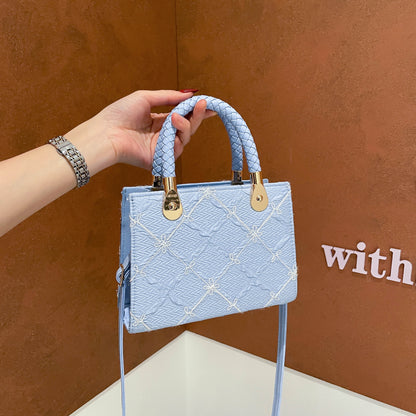 Borsa "Fresh & Sweet" Horizontal Square con Tasca 3D e Finiture Stitching