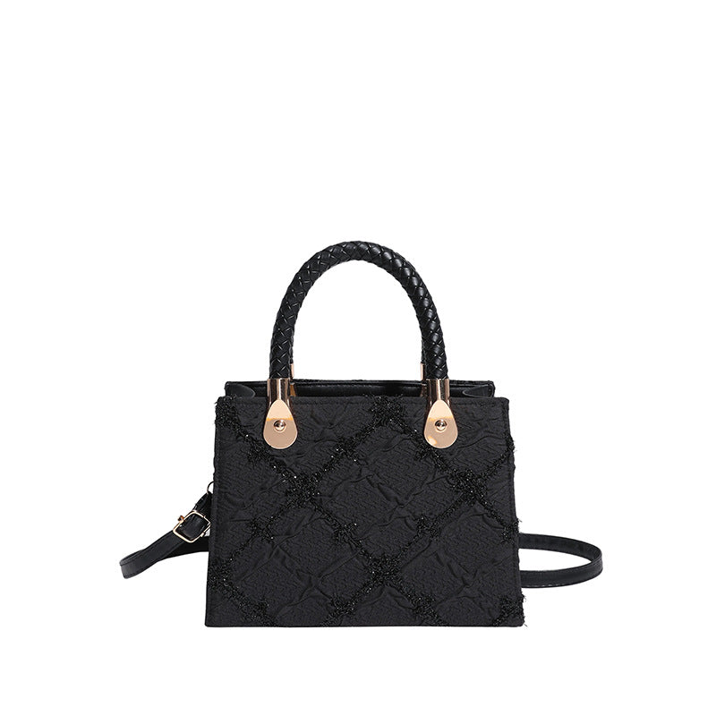 Borsa "Fresh & Sweet" Horizontal Square con Tasca 3D e Finiture Stitching