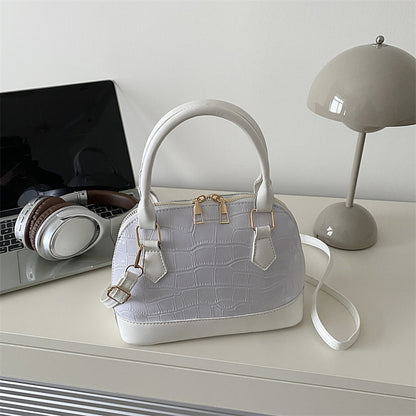 Borsa a Tracolla "Urban Minimalism" Shell-Shaped con Texture Stone e Chiusura Safe-Zip