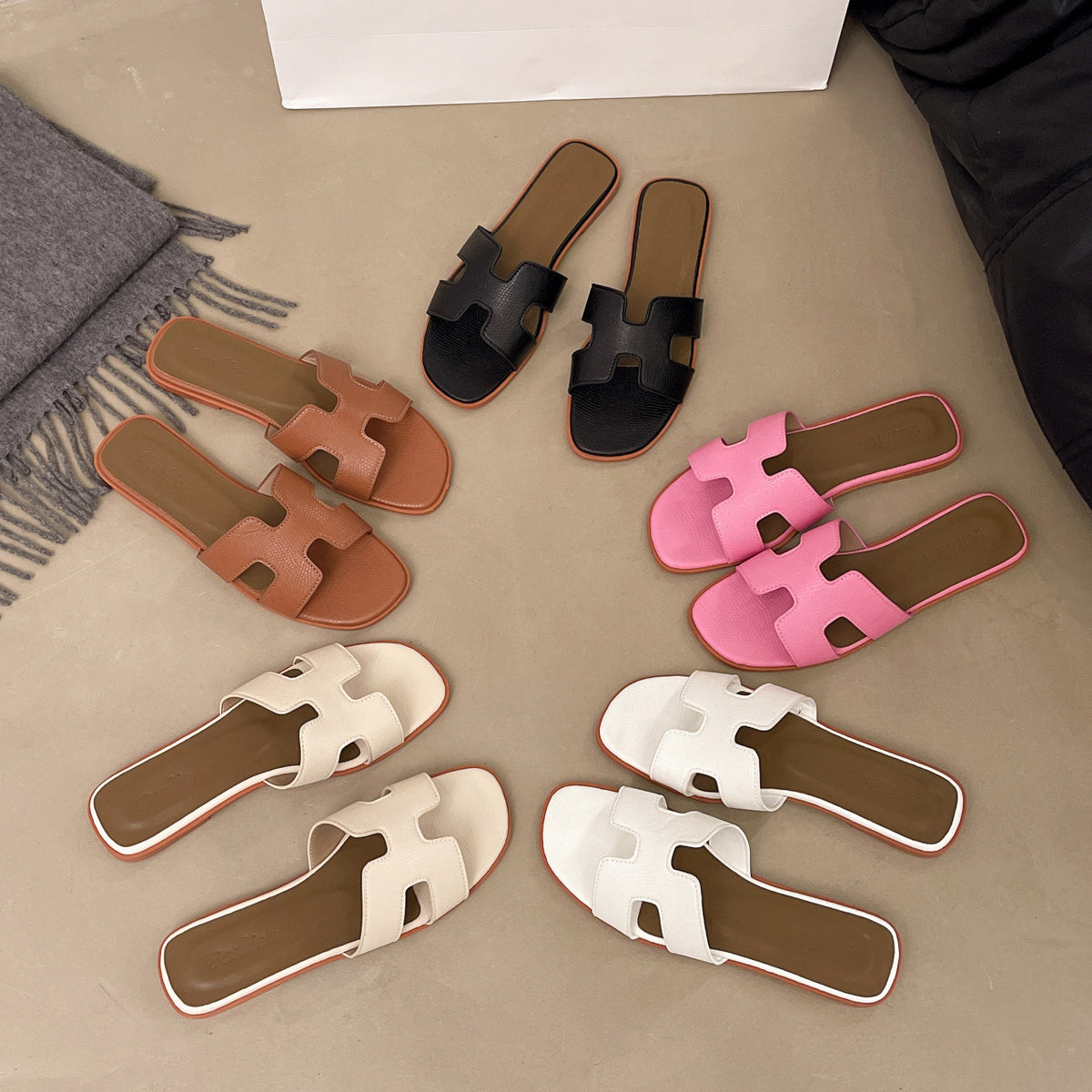 Sandalo Flat Single Strap Color Block