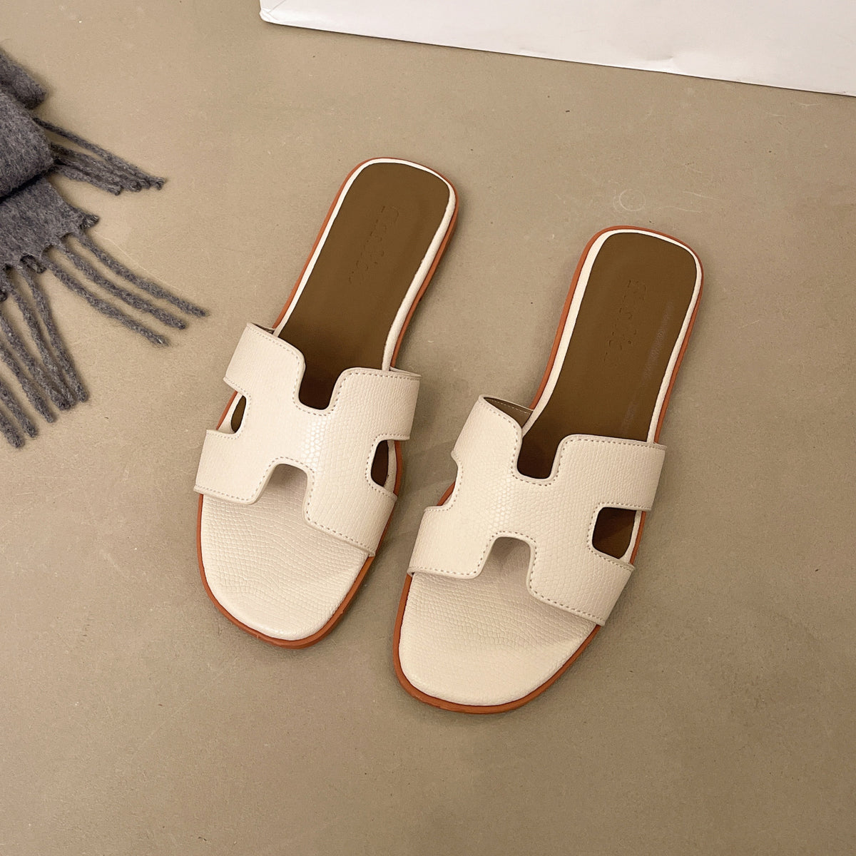 Sandalo Flat Single Strap Color Block