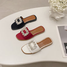 Sandalo Flatform Satin & Rhinestone