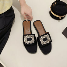 Sandalo Flatform Satin & Rhinestone