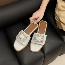 Sandalo Flatform Satin & Rhinestone