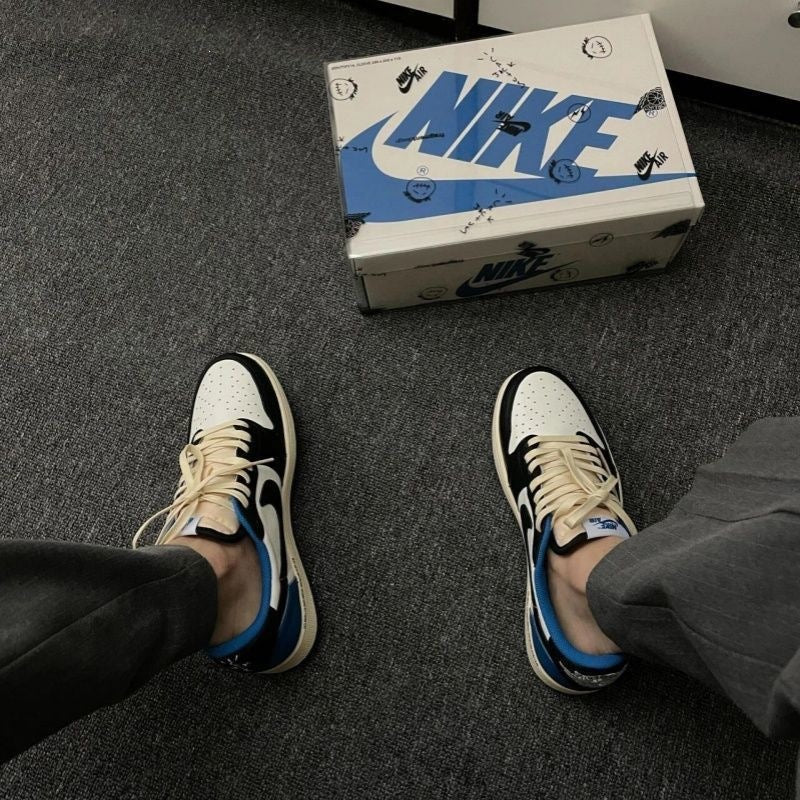 Air Jordan 1