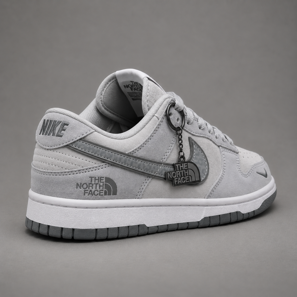 Dunk Low Limited THE NORTH FACE