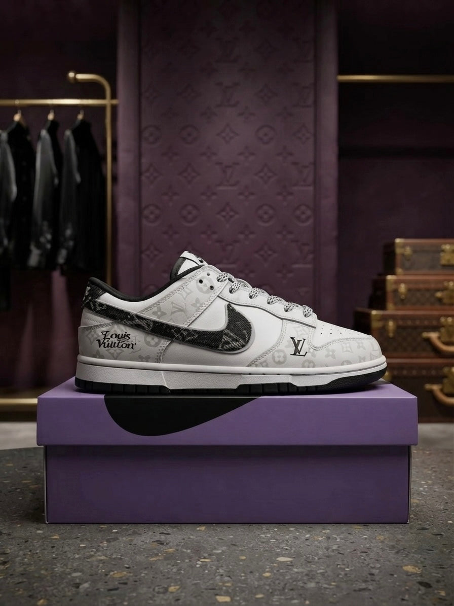 Dunk Low Limited LOUIS VUITTON