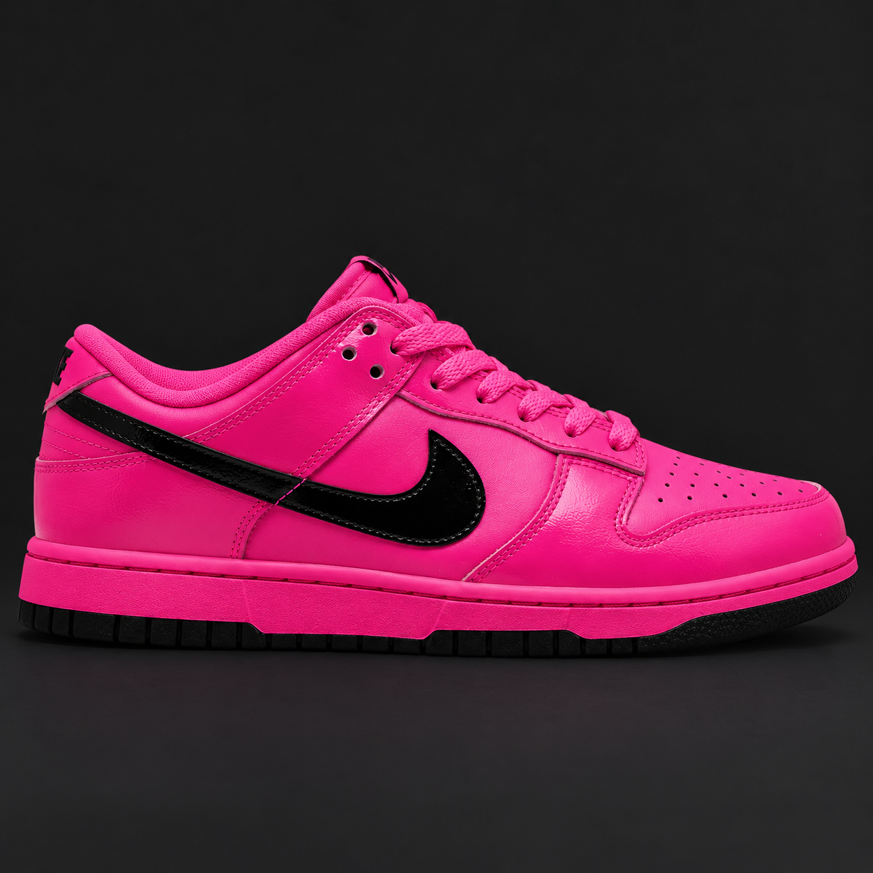Dunk Low Pro SB - Edizione Speciale Pink & Black