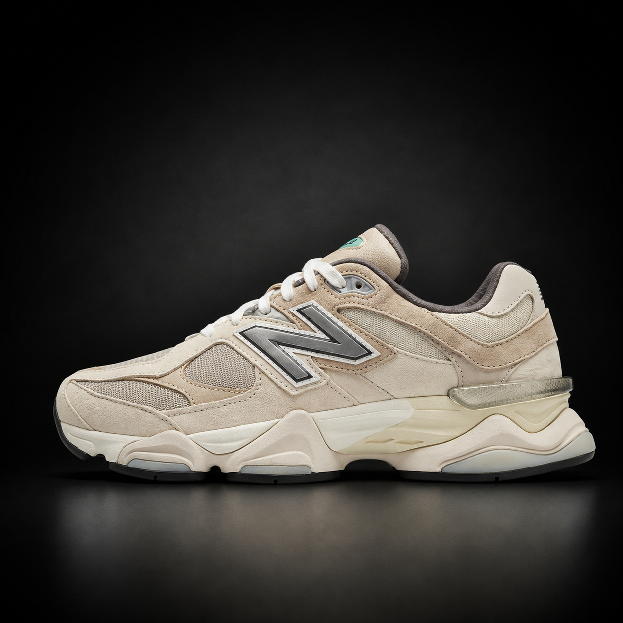 New Balance 9060 - Edizione Speciale Cream & Beige