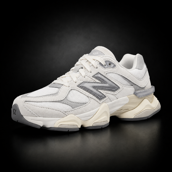 New Balance 9060 - Edizione Speciale White & Grey Vintage