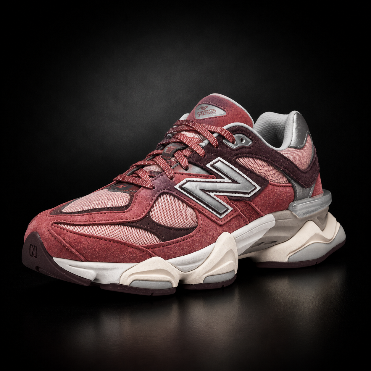 New Balance 9060 - Edizione Speciale Burgundy & Rose