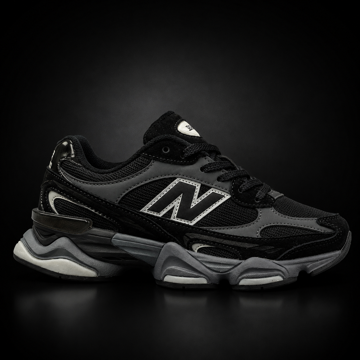 New Balance 1906R - Edizione Speciale Triple Black & Dark Grey
