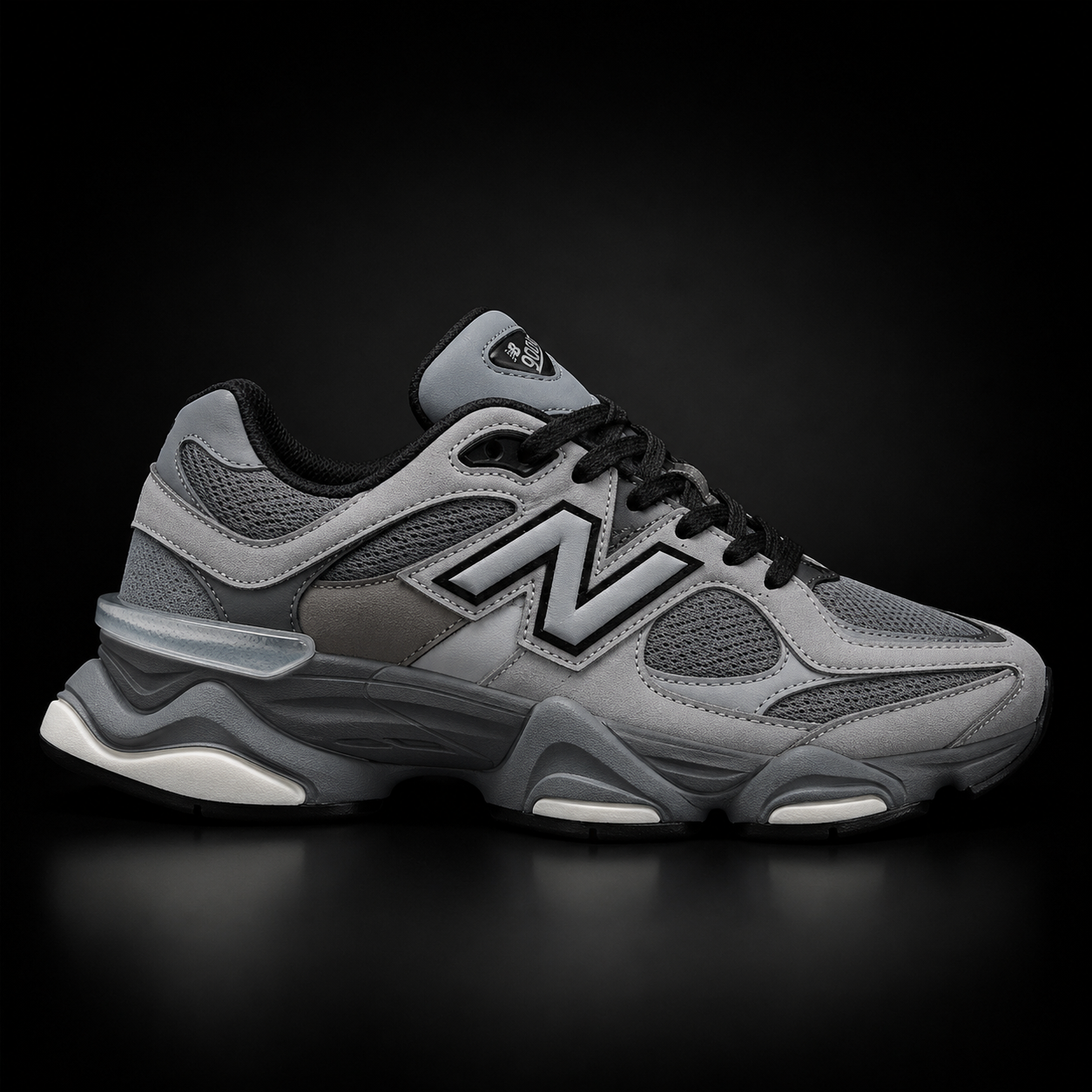 New Balance 9060 - Edizione Speciale Classic Grey & Black