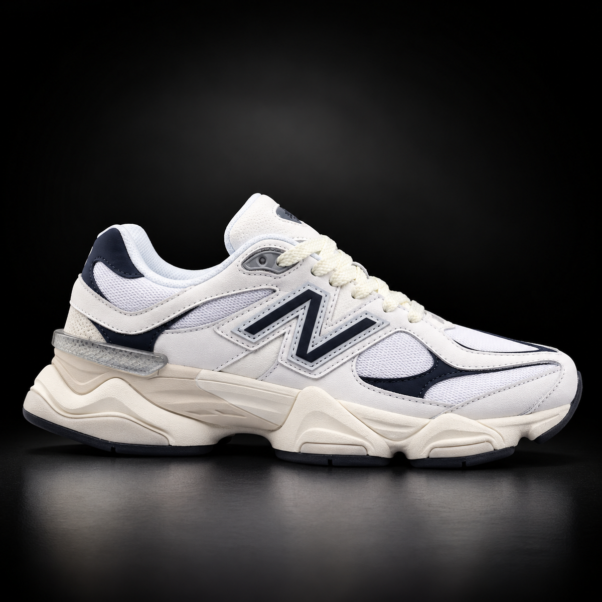 New Balance 9060 - Edizione Speciale White & Navy