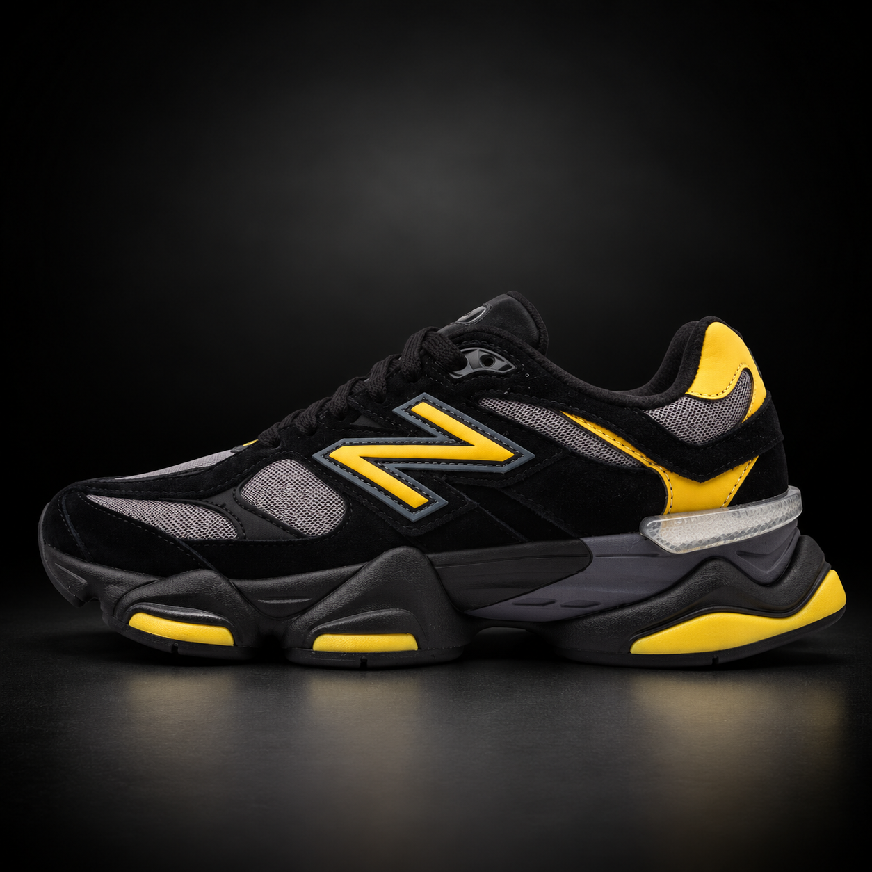 New Balance 9060 - Edizione Speciale Black & Yellow