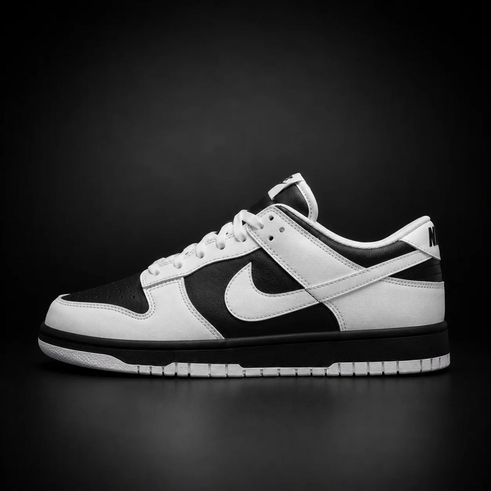 Dunk Low Black & White