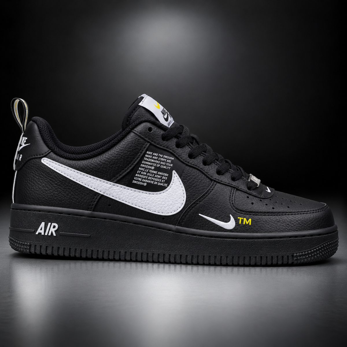 Air Force 1 Black & White – Yellow Detail