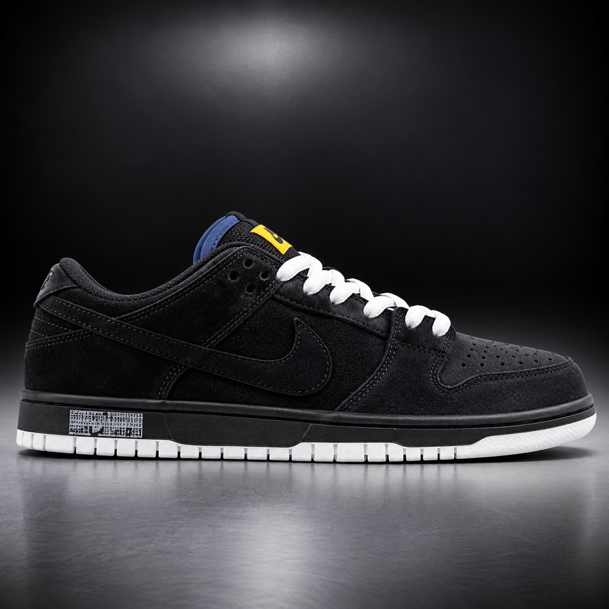 Dunk Low – Black & White