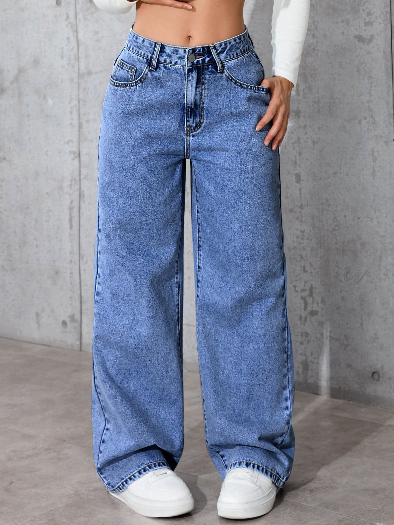 Jeans High-Waisted Straight-Leg con Taglio Loose e Soft Denim