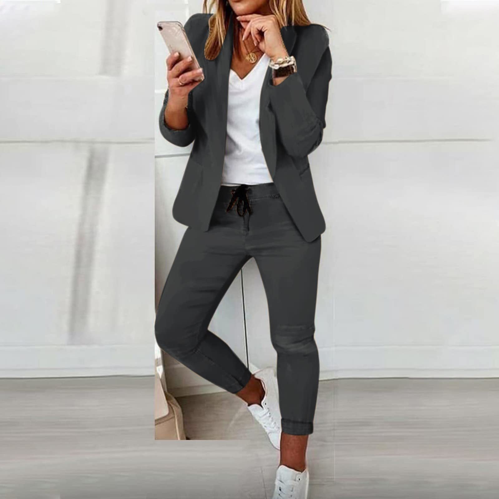 Completo Pantalone "Elegant Wind" per il Business Contemporaneo