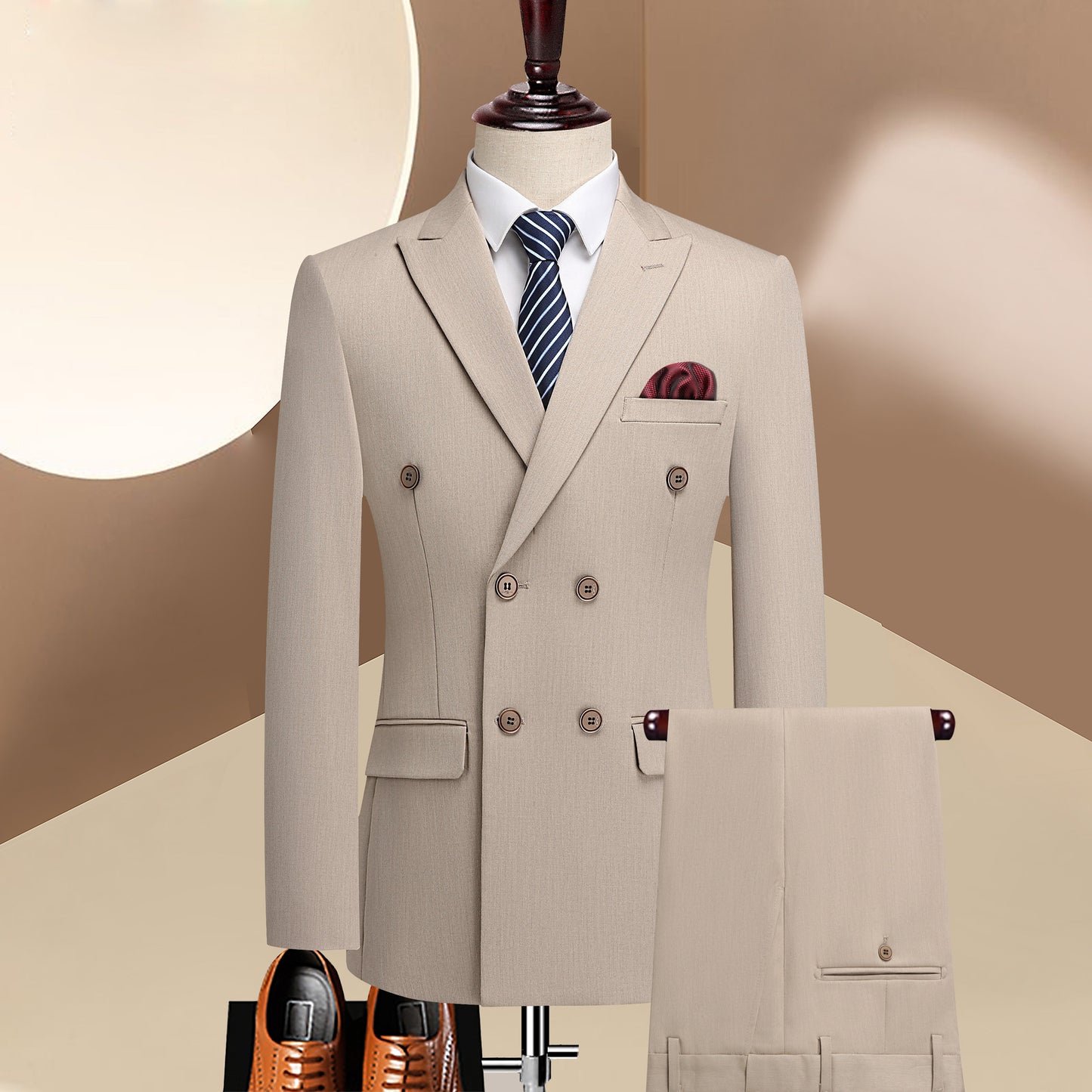 Completo Tre Pezzi Slim Fit con Doppiopetto a Tre Bottoni e Struttura TR High-Performance